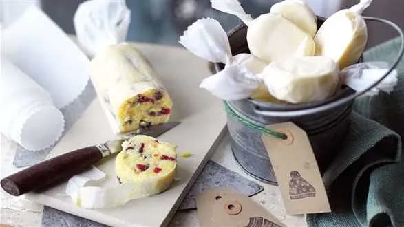 Masło żurawinowo-marcepanowe