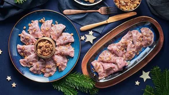 Wigilijne pierogi buraczane na słodko i słono