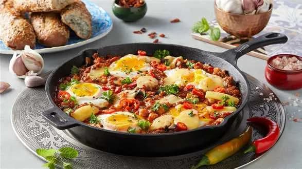 Szakszuka z wołowiną