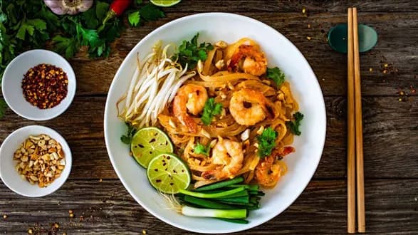 Pad thai z krewetkami