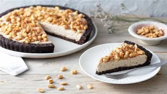 Tarta a’la SNICKERS o obniżonej zawartości cukru