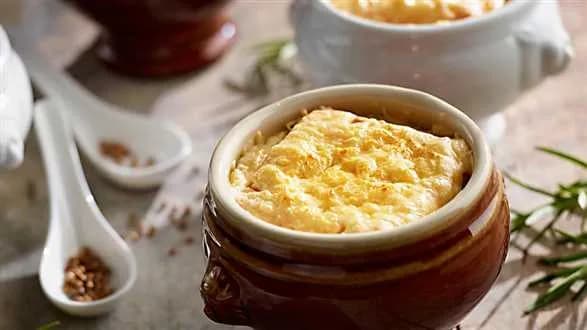 Zapiekana zupa cebulowa