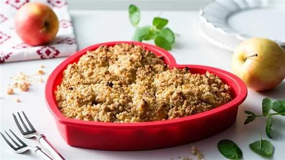 Jabłka grójeckie pod jaglaną kruszonką