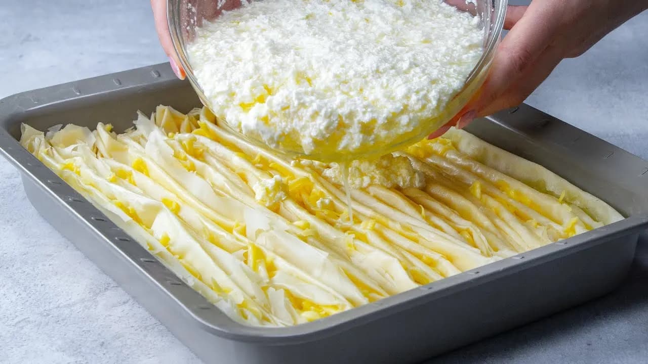 Proste i pyszne pomysły na słodkie desery z ciasta filo dla każdego