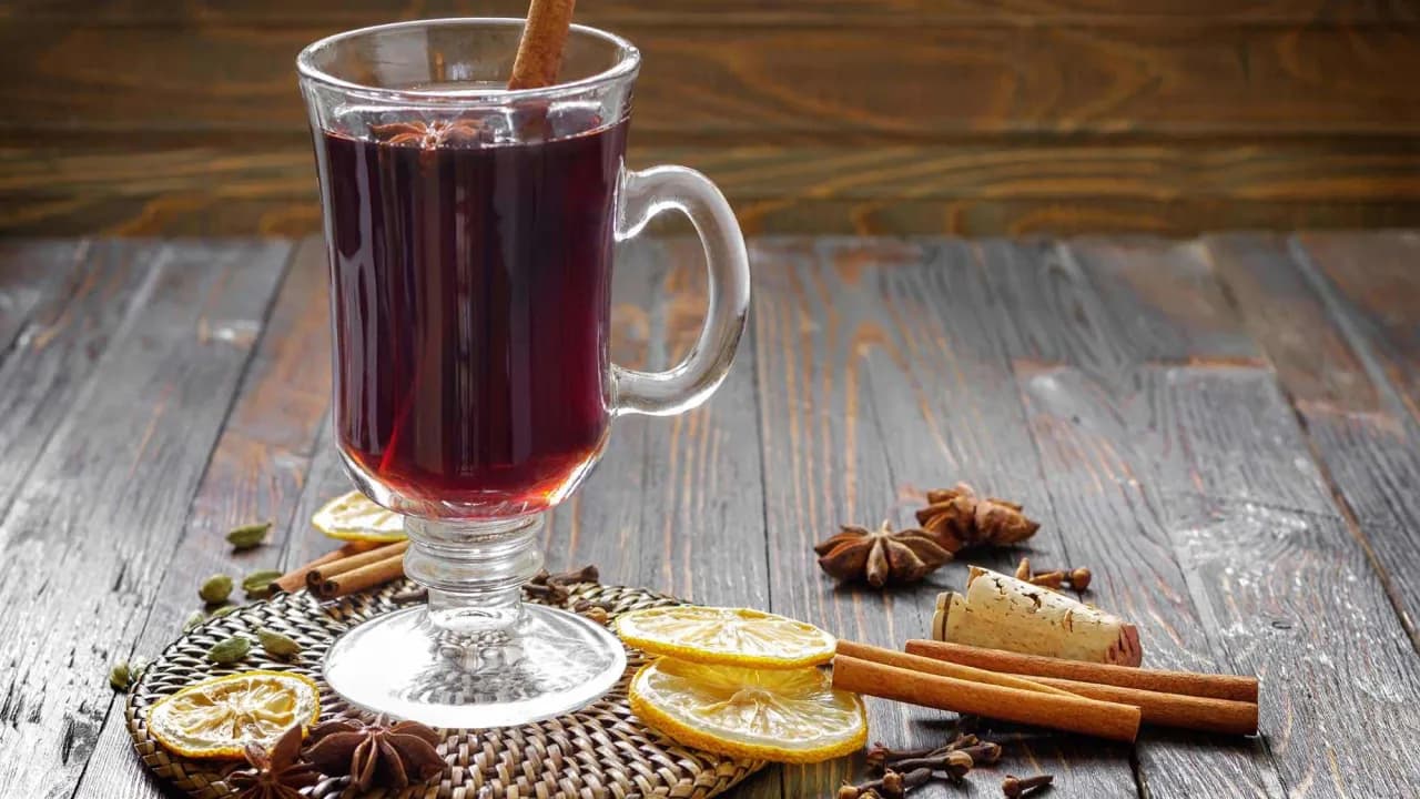 Ile wsypać przyprawy do grzańca, aby uzyskać idealny smak?