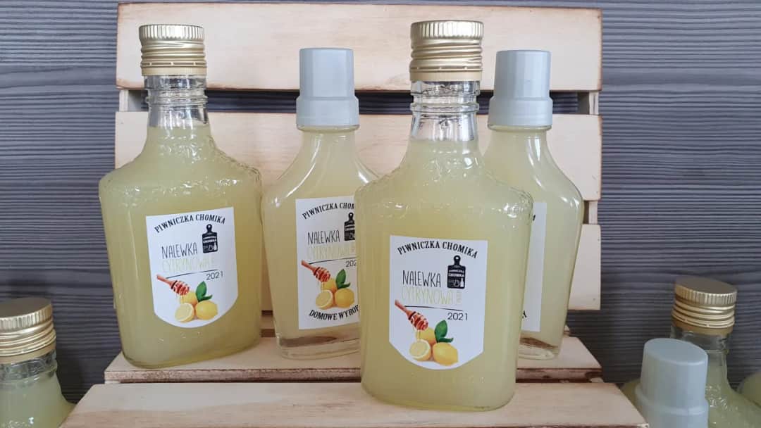 Jak bezpiecznie rozrobić spirytus z miodem i cytryną – prosty przepis i wskazówki