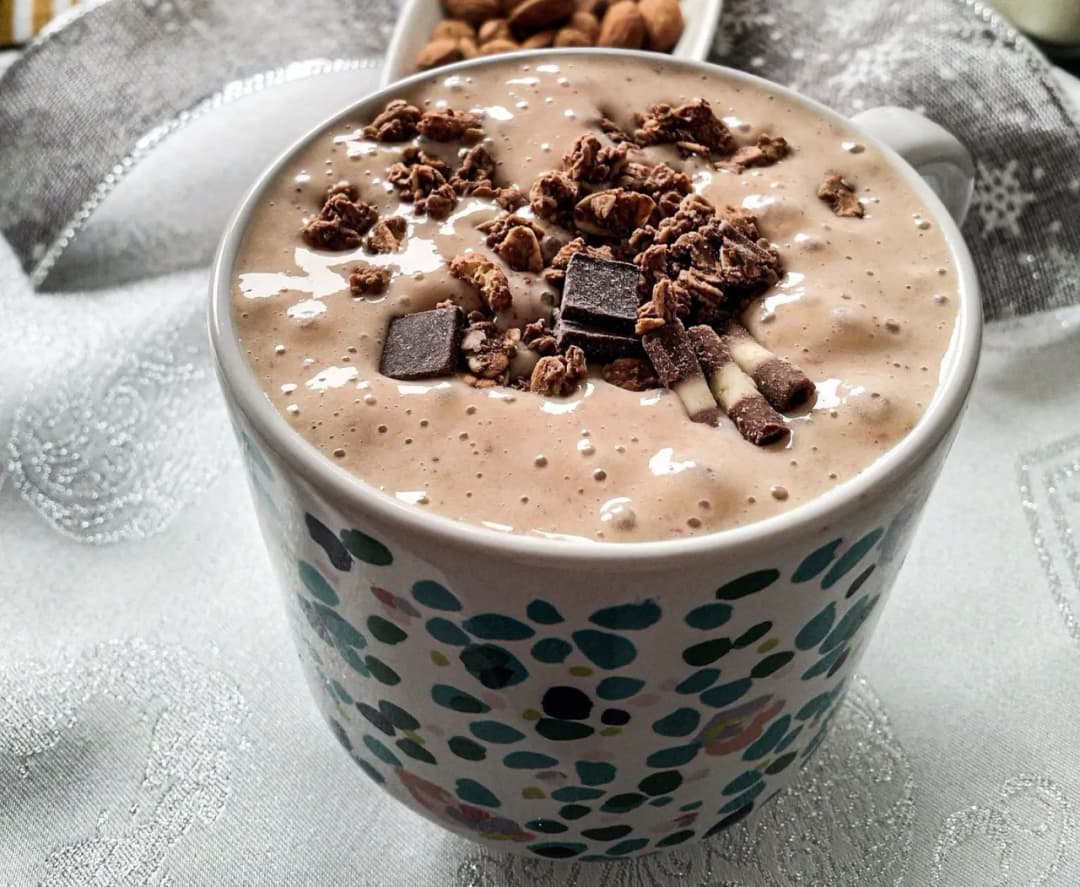 Ile kalorii ma shake czekoladowy z McDonald's? Sprawdź, czy warto go wybrać!