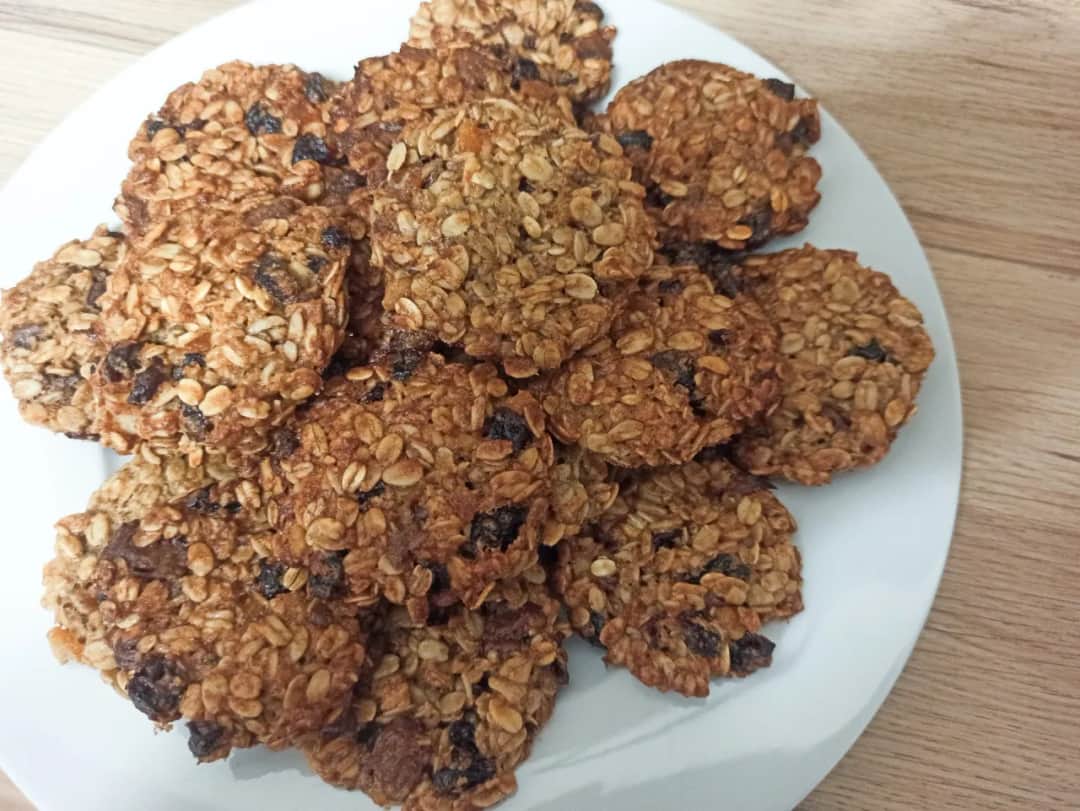 Jak prawidłowo przechowywać ciastka owsiane, aby nie straciły świeżości i smaku