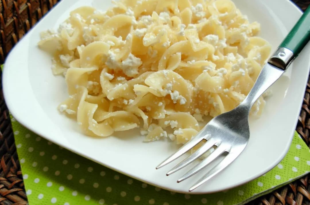 Jak zrobić makaron z serem na słodko – pyszny przepis na deser